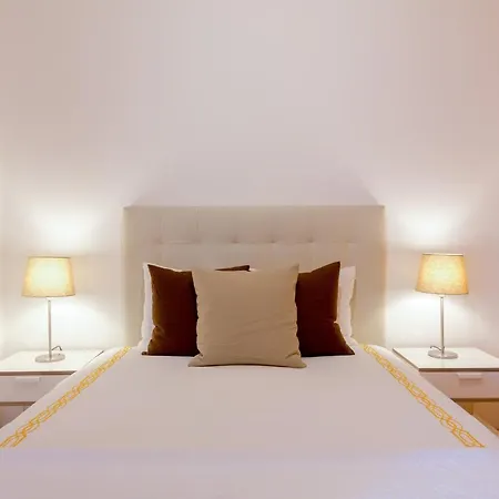 Apartament Charming Praca Da Figueira *